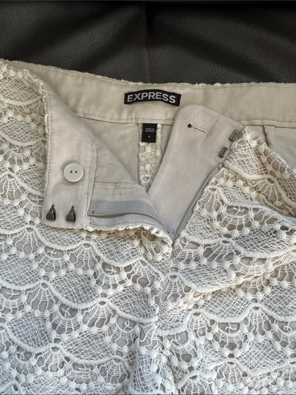 Express Cream Lace Shorts